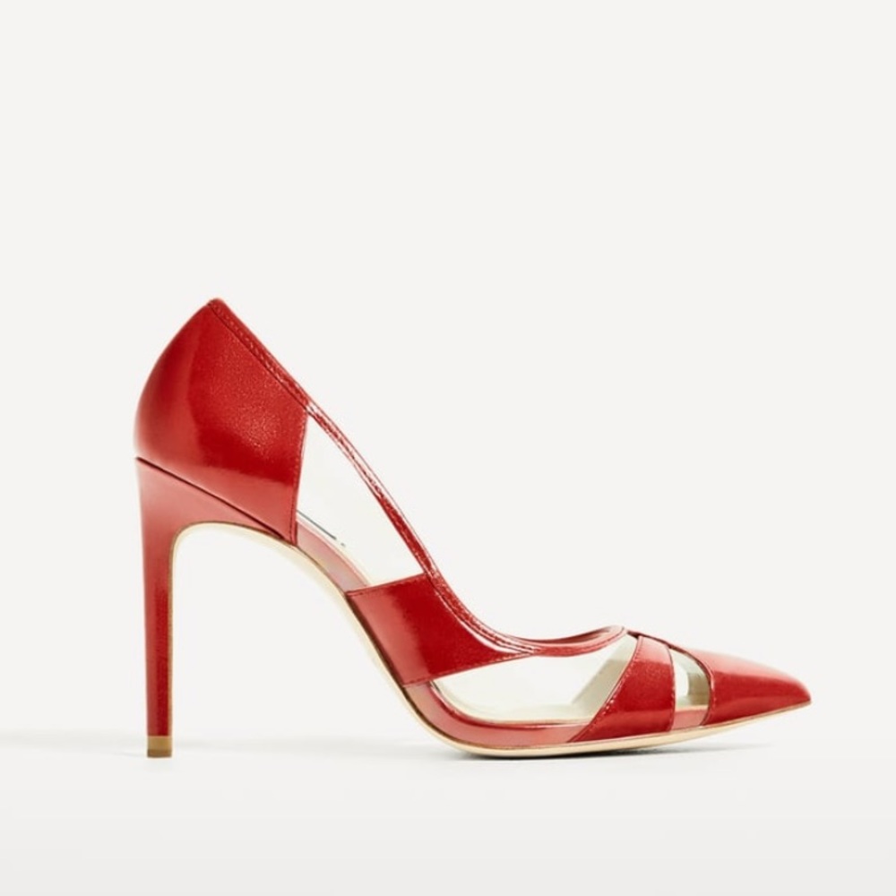 ZARA vynil red pumps